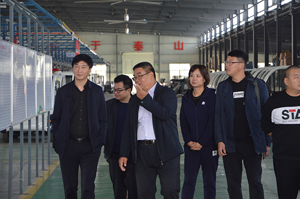  热烈欢迎新乡经济开发区领导来我公司参观考察(图15)
