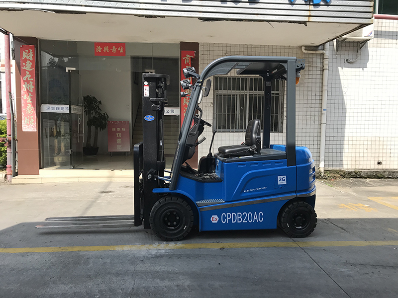 图片01.jpg 图片01.jpg
