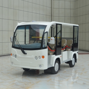 8座电动观光车
